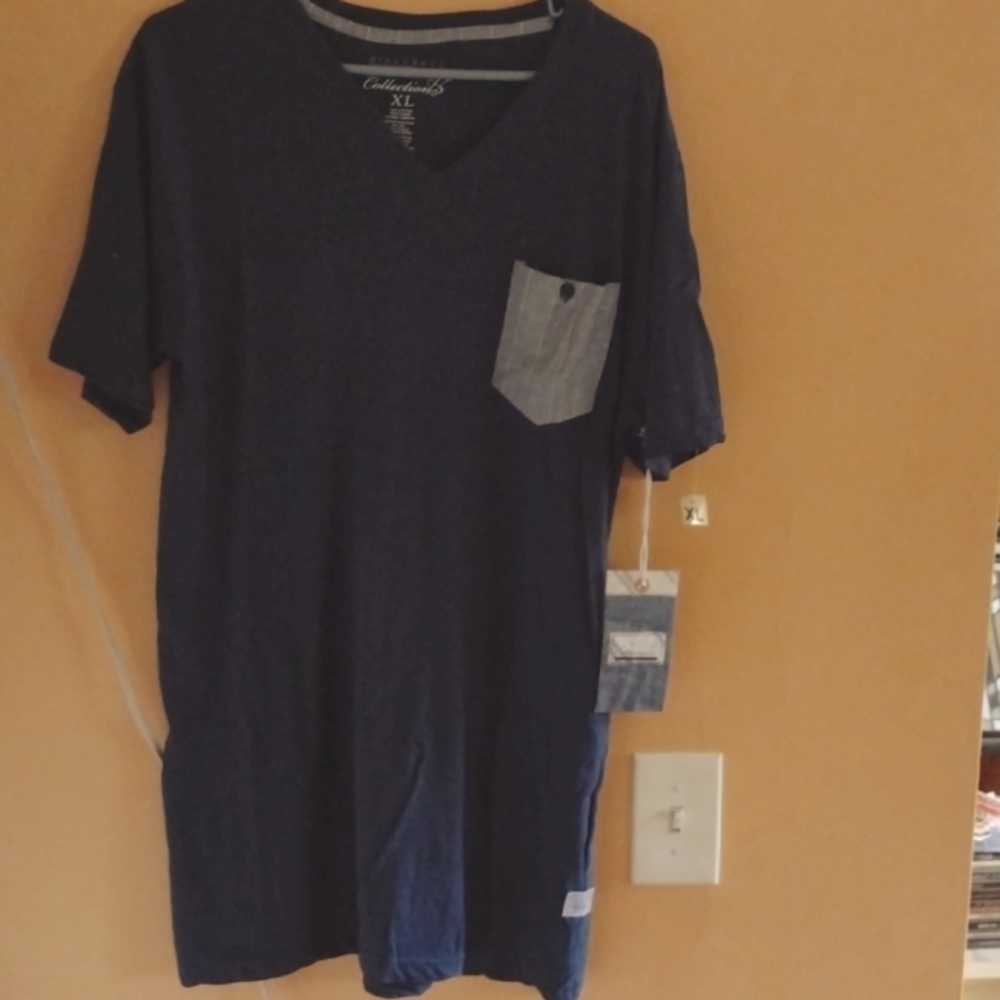 NWT Billabong XL Gray t-shirt Tall
